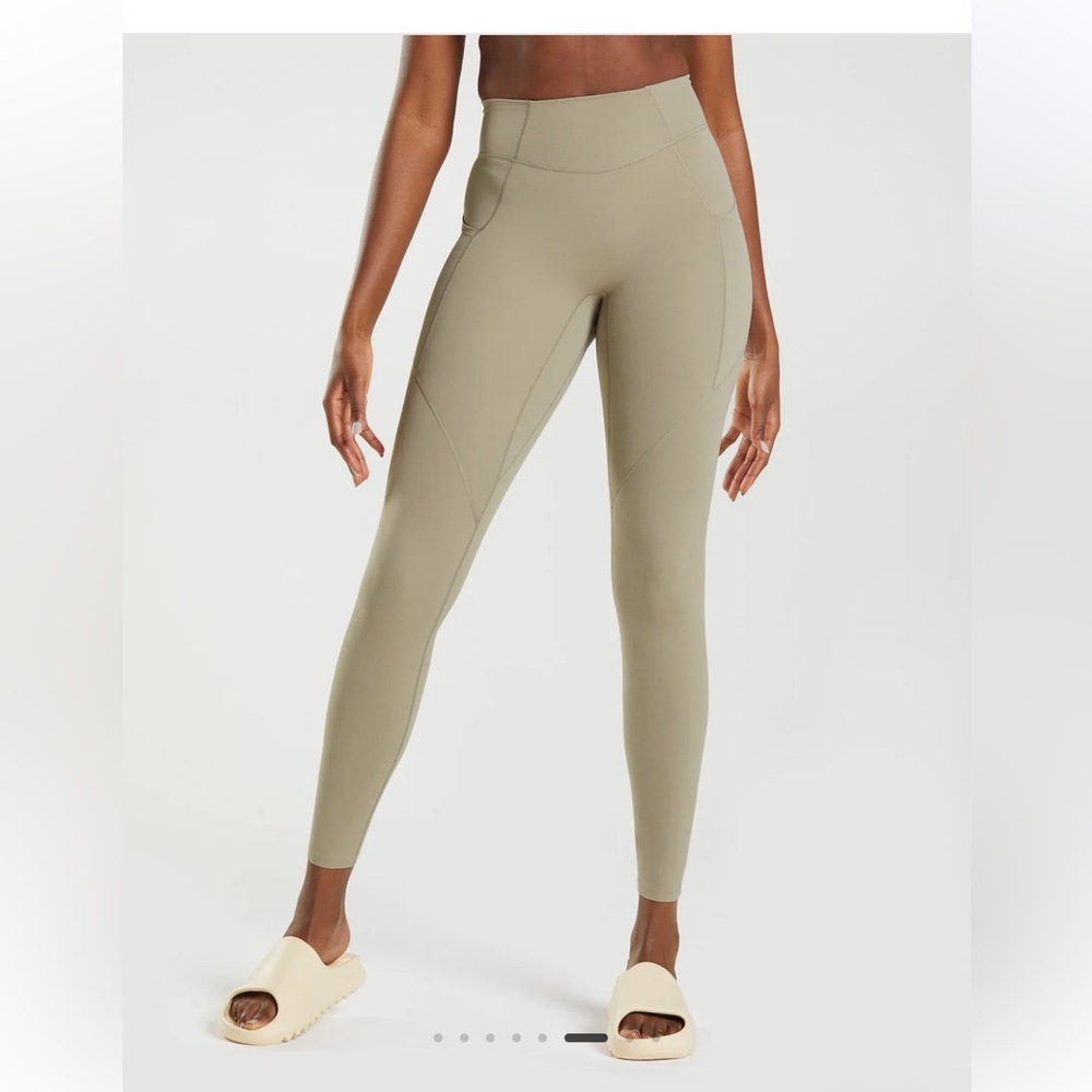 Whitney Simmons X Gymshark - WHITNEY EVERYDAY POCKET LEGGINGS